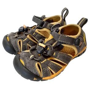 Keen Newport H2 Fisherman Sandals Kids 8 Waterproof Hiking Water Shoes Outdoor
